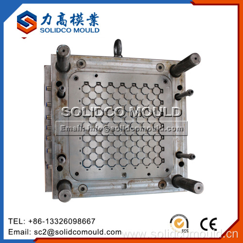 Injection mould of modular deck tile for wooden